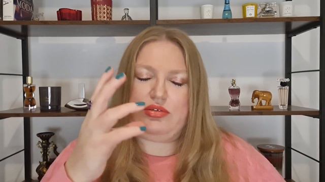 НОВИНКА GIVENCHY L'INTERDIT ROUGE ULTIME смотреть онлайн