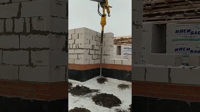 Завинчивание винтовых свай в зимний период