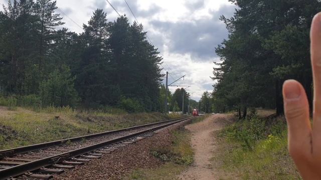 ЭТ2М-002 на мосту через реку Сестру. Станция Курорт.20190710 170229 edit смотреть онлайн