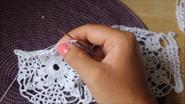 Безотрывное соединение мотивов в салфетке. смотреть онлайн