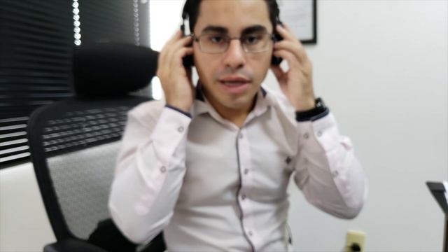 Unboxing e primeiras impressões do headphone JBL E35 смотреть онлайн