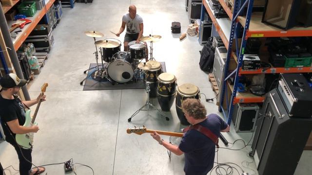 Formula B Vintage Vibe,65 partscaster,1964 Fender Vibroverb, 1980 Ibanez TS808 смотреть онлайн