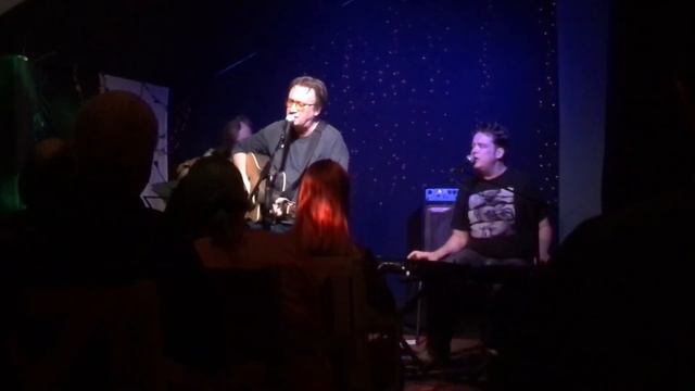 АДО. Она вышла из дома. Старый парк. Рязань. 24.03 смотреть онлайн