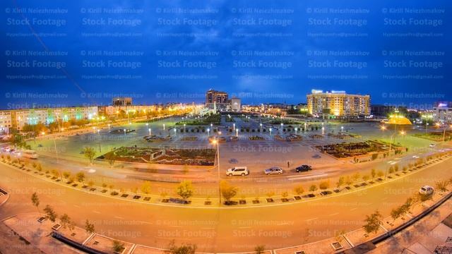 Mosque in center and park in city Atyrau day to night timelapse hyperlapse. смотреть онлайн