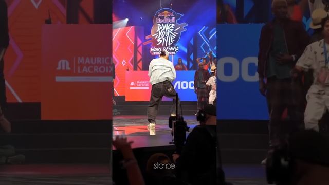 We love this round from Dsoraki lets see how the crowd reacts! ? смотреть онлайн