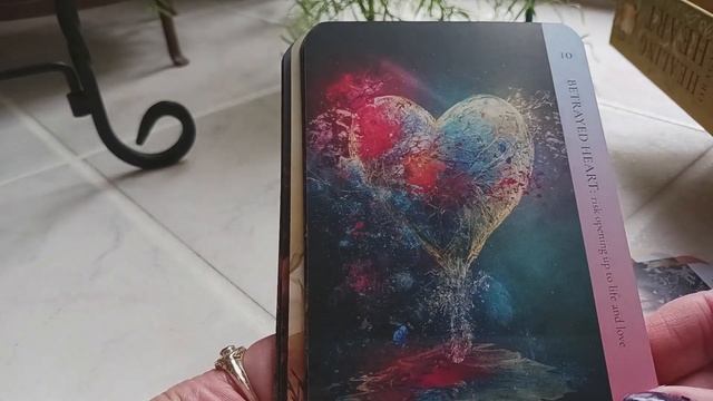 HEALING HEART ORACLE ~ Unboxing & Full Flip Through смотреть онлайн