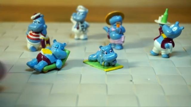 ТЕ САМЫЕ БЕГЕМОТИКИ КИНДЕР 1992 - раньше было лучше? смотреть онлайн