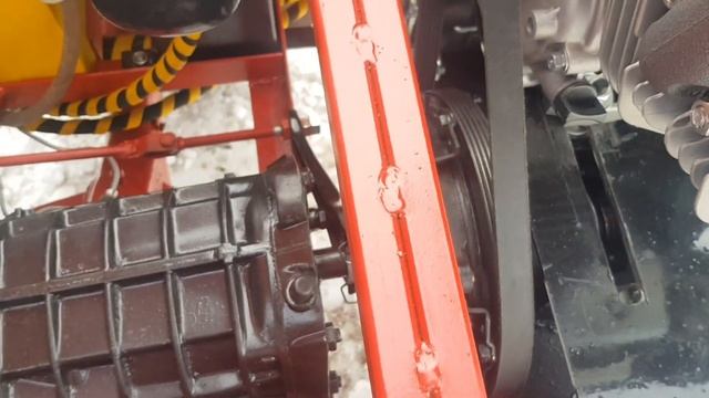 Минипогрузчик 4х4 самодельный. Новая модель из листового металла, вырезанный на станке ЧПУ лазером смотреть онлайн