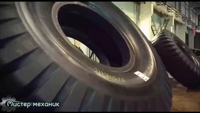 Гигантский самосвал как меняют шины на БЕЛАЗе очень интересно @mister.mechanic ООО "АСС" г. Москва смотреть онлайн
