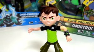 БЕН 10 новые ИГРУШКИ - часы ОМНИТРИКС и огромный Бен. РАСПАКОВКА BEN 10 - Бен Тен. Видео для детей.