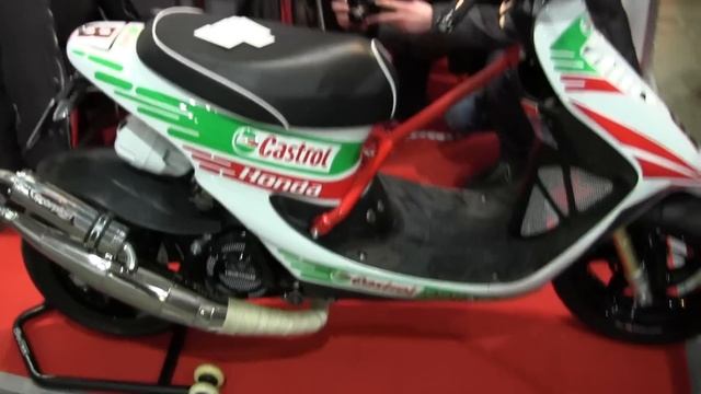 Тюнинг не по детски Honda Dio AF-35 смотреть онлайн