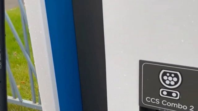 Зарядка китайского электромобиля BYD Tang EV 2022 смотреть онлайн