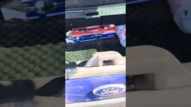 В продаже Ford Maverick 2006. 2,3 МТ 4WD