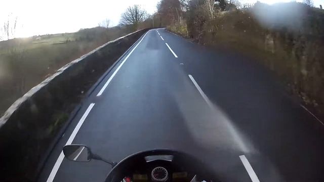 Honda VFR800 x 2 Ride in the Peak District смотреть онлайн