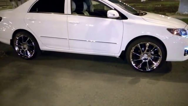 королла 150 . диски хром - R 20 / резина домиком .. подвеска -заводская ( сток ) решетка хром смотреть онлайн