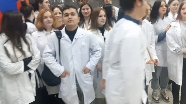 Колледж Знание, день посвящение в студенты - 1 смотреть онлайн