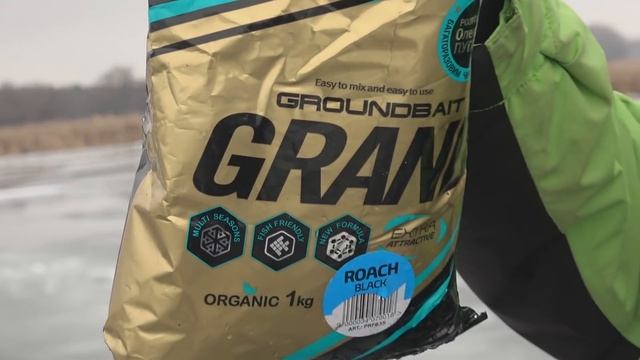 НАШЁЛ РАБОЧУЮ ЛУНКУ!!! РЫБАЛКА на ЖЕРЛИЦЫ и ПОПЛАВОК как ЛЕТОМ на ПЛОТВУ смотреть онлайн