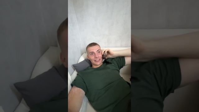 Купил IPhone 15 Pro Max | Скетч смотреть онлайн