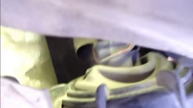How to replace main head light bulbs Toyota Camry. Years 1991 to 2001 смотреть онлайн