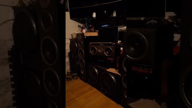 torres jbl e 80 nordrige California смотреть онлайн