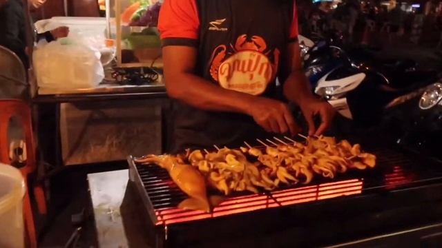 구운 오징어 /Thai grilled squid / кальмар на гриле смотреть онлайн