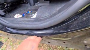 как снять накладки на порогах Chevrolet Equinox 2017-