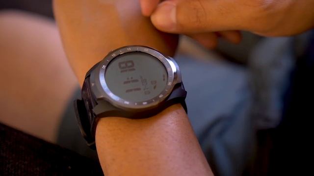 Ticwatch Pro Review: Shapeshifter