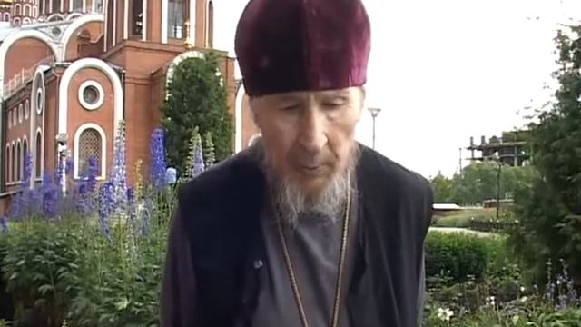 Православный мир готовится к празднованию Святой Троицы смотреть онлайн