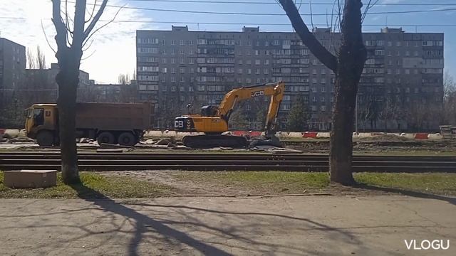 Мариуполь Возрождения продолжается рабочие моменты в выходные дни 1.04.2023 смотреть онлайн