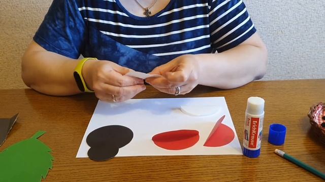 Поделка из цветной бумаги "Божья коровка" смотреть онлайн