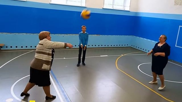 Зарядка от профсоюза работников #Покровская_школа_мрКинельский