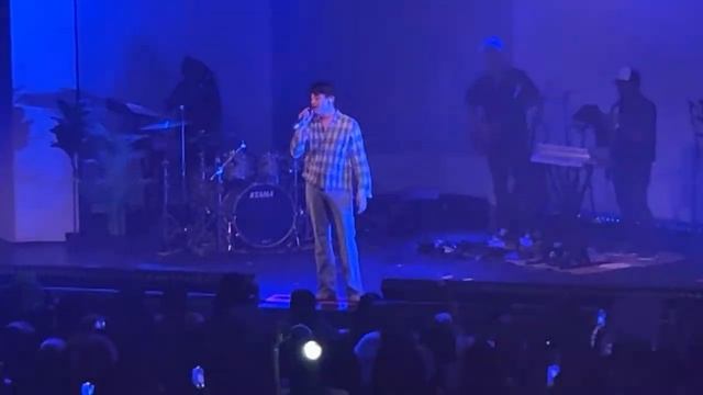 Eric Nam Concert in Tampa! (fan cam) смотреть онлайн
