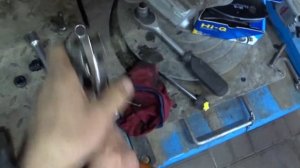 КАК ПОМЕНЯТЬ ТОРМОЗНЫЕ КОЛОДКИ  Kia Cerato