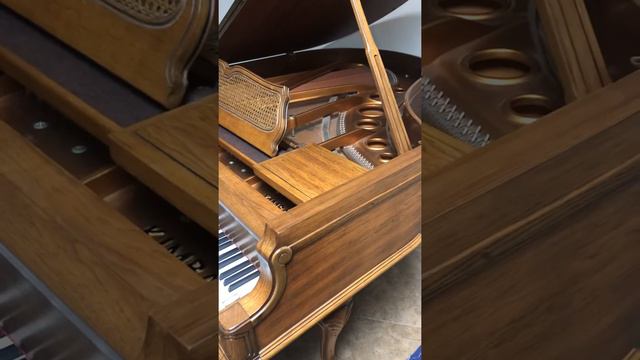 1992 Viennese Classic 5’ 9” Grand Piano, Pristine, French Provincial Style, Walnut смотреть онлайн