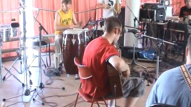 Tresmuchachos - Tёмная ночь смотреть онлайн