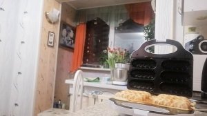 Экспериментирую сосиски в сосисочнице.