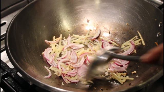 HOW TO COOK SWEET AND SOUR FISH | SWEET AND SOUR TILAPIA смотреть онлайн