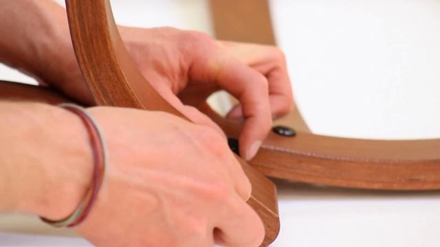 How to Assemble IKEA Poang Chair смотреть онлайн