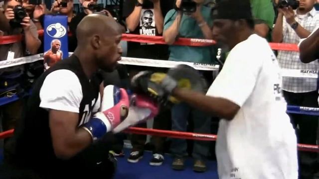 Floyd Mayweather Padwork Highlights/Флойд Мейвезер работа на лапах смотреть онлайн