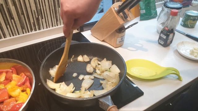 Печеня в горщиках смотреть онлайн