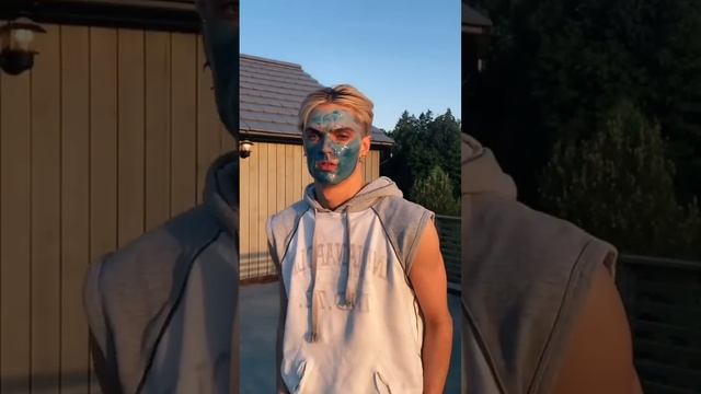 На себя всегда должно быть время #skincare #уходзакожей #skinroutine #женястельмах смотреть онлайн