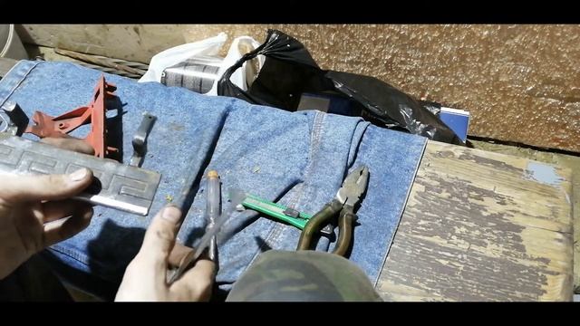 Размеры ручки багажника Audi 80 B4 смотреть онлайн