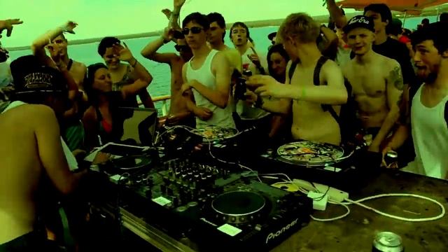 OUTLOOK FESTIVAL 2012 SOUNDBOYS.LT BOAT 1 смотреть онлайн
