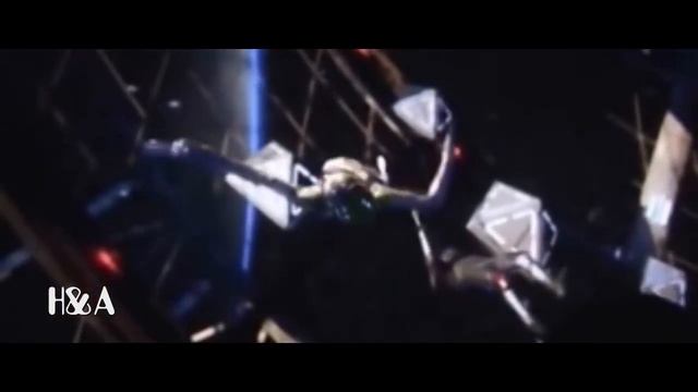 Ender's Game: Battle Room Scene смотреть онлайн