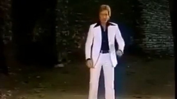 На французской стороне... Песня