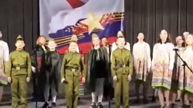 "Ты ждëшь, Лизавета" слова Е. Долматовского, музыка Н. Богословского смотреть онлайн