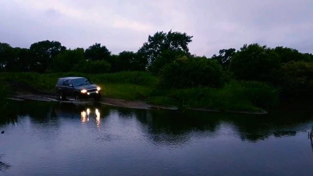 Toyota Surf против Suzuki Escudo