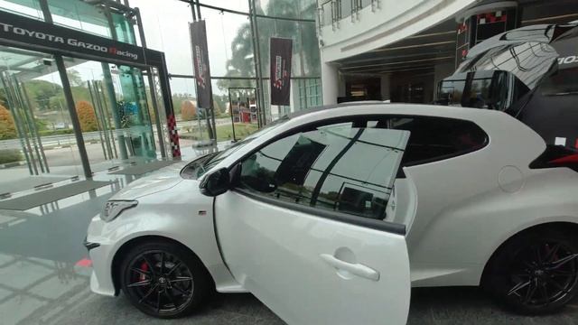 9 Ways to Love the 2020 Toyota Yaris GR | EvoMalaysia.com смотреть онлайн