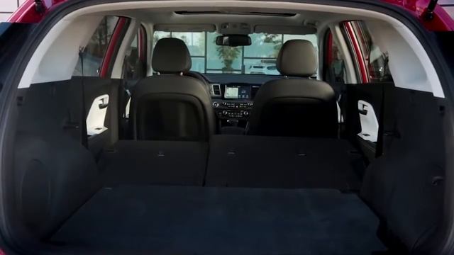 2017 Kia Niro B Roll HD, 720p смотреть онлайн