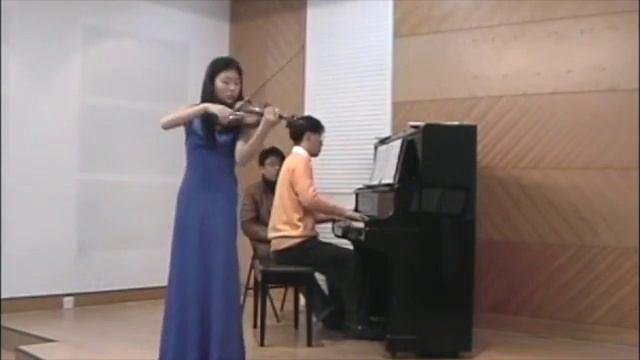 Erhu Series - first generation Chinese American - part 4: Recital in Shanghai Music Conservatory смотреть онлайн